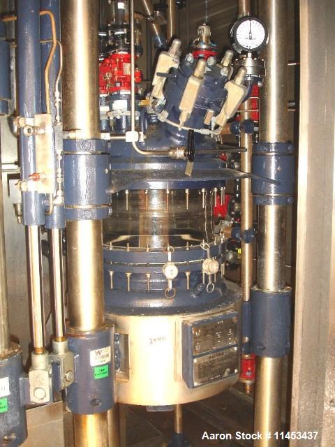 42.2 gallon R & M Italia, Glass Reactor Train w/Glass Lined Reactor, Vertical, 150/FV psi @ 356&deg;F Internal - Image 4
