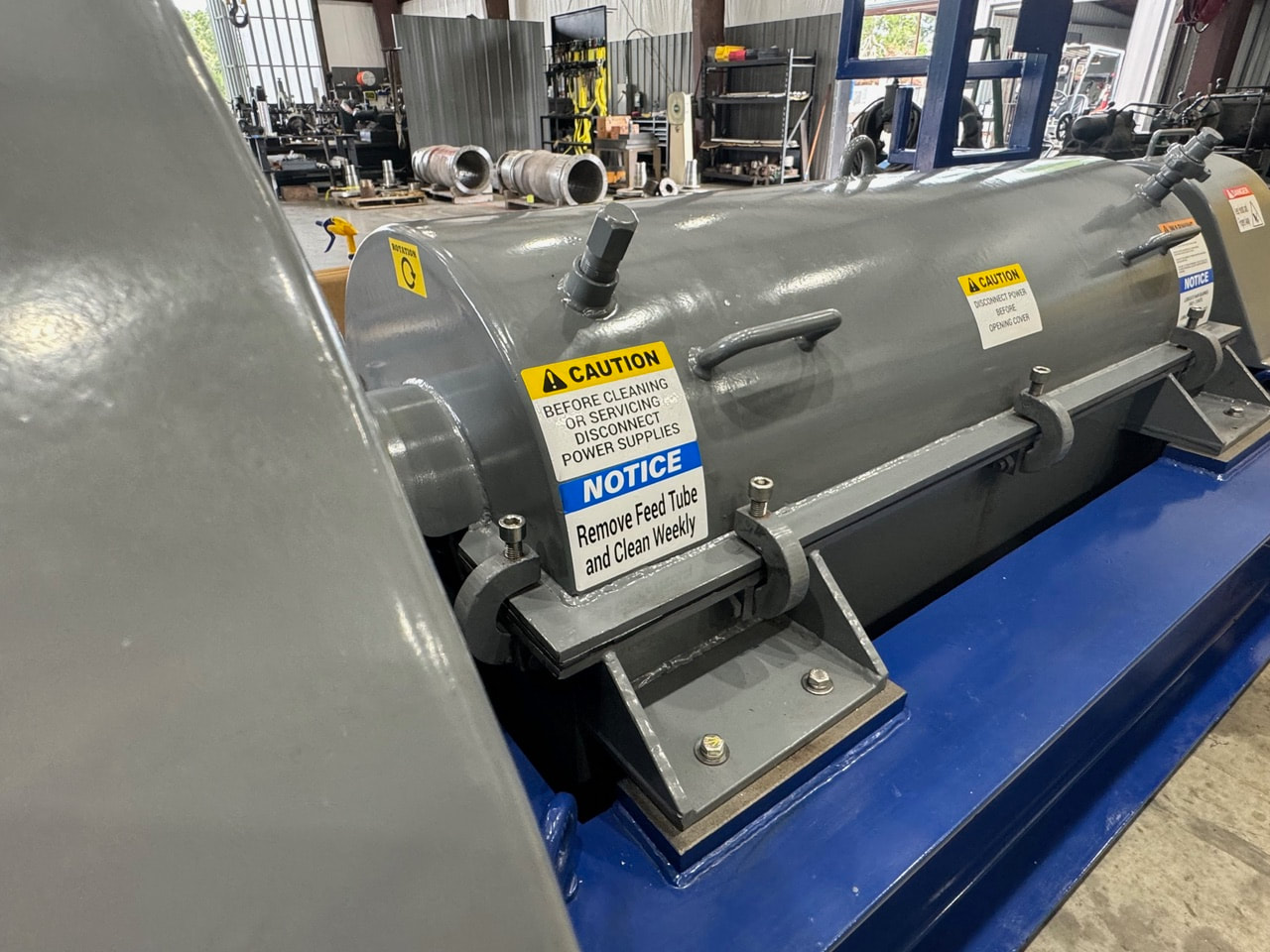 18" x 50" United #SS1000, decanter centrifuge, 60 HP, 80:1 gearbox, 5° beach - Image 5