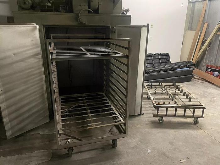40" width x 63" H x 52" L Despatch #V-39 STD walk-in oven, gas, double doors, 500&deg;F - Image 2