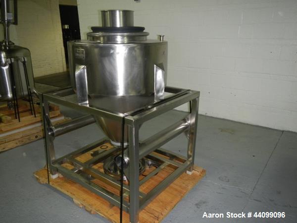9.5 cu.ft., B & G Tote, 304 Stainless Steel, 32" diameter x 14" straight side, 20" cone bottom, 18" top port - Image 2
