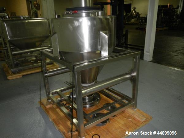 9.5 cu.ft., B & G Tote, 304 Stainless Steel, 32" diameter x 14" straight side, 20" cone bottom, 18" top port - Image 4