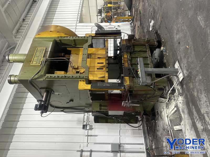 200 Ton, Minster #G2-200-72 Fixed Base, gap frame press, 8" stroke, 30" Shut Height, air clutch & brake - Image 2