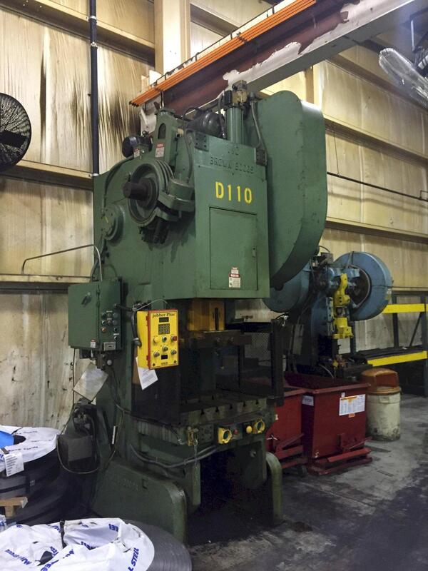 110 Ton, Brown & Boggs #110, OBI press, 6" stroke, 15.25" Shut Height, 3.87"adj., 33 SPM, 42" x27"bed, air - Image 1