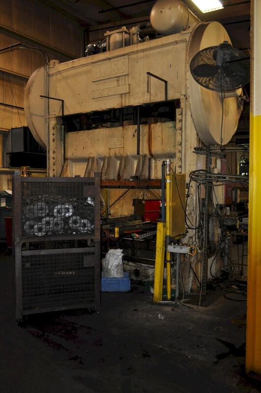 300 Ton, Bliss #S2-300, straight side double crank press, 14" stroke, 40" Shut Height, 10" ram adj., 15-30 - Image 2