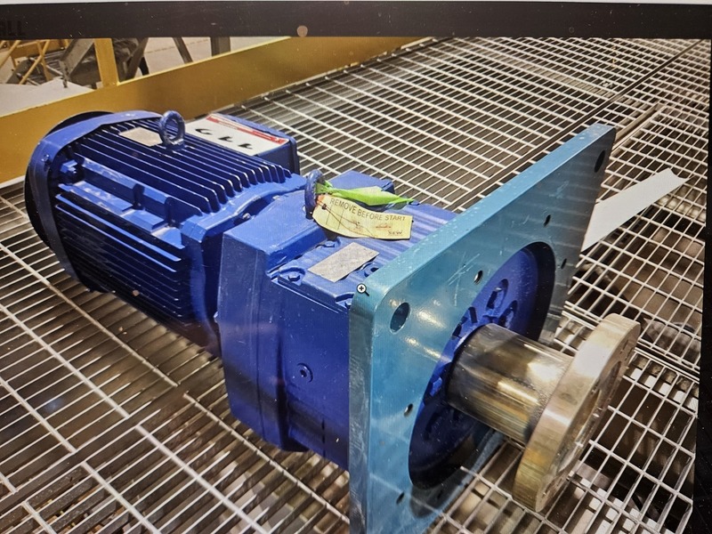 Sepro #CMX1500, pump & 20 HP motor & gear reducer, new surplus, 2022 - Image 4
