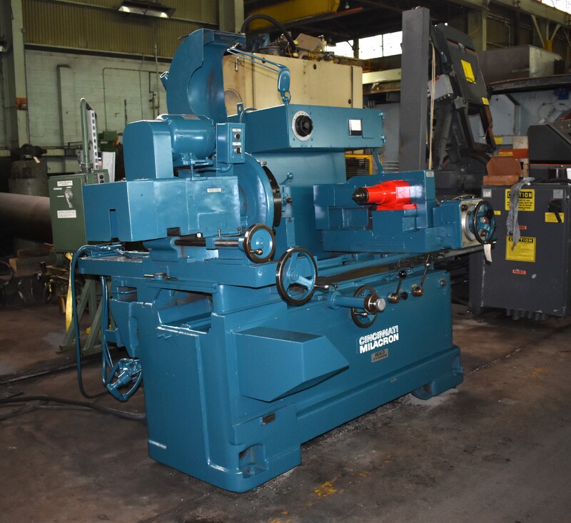Cincinnati Milacron Heald #274, universal, 30" swing, Heald Red-Head grinding spindle, 18" 4-jaw - Image 3
