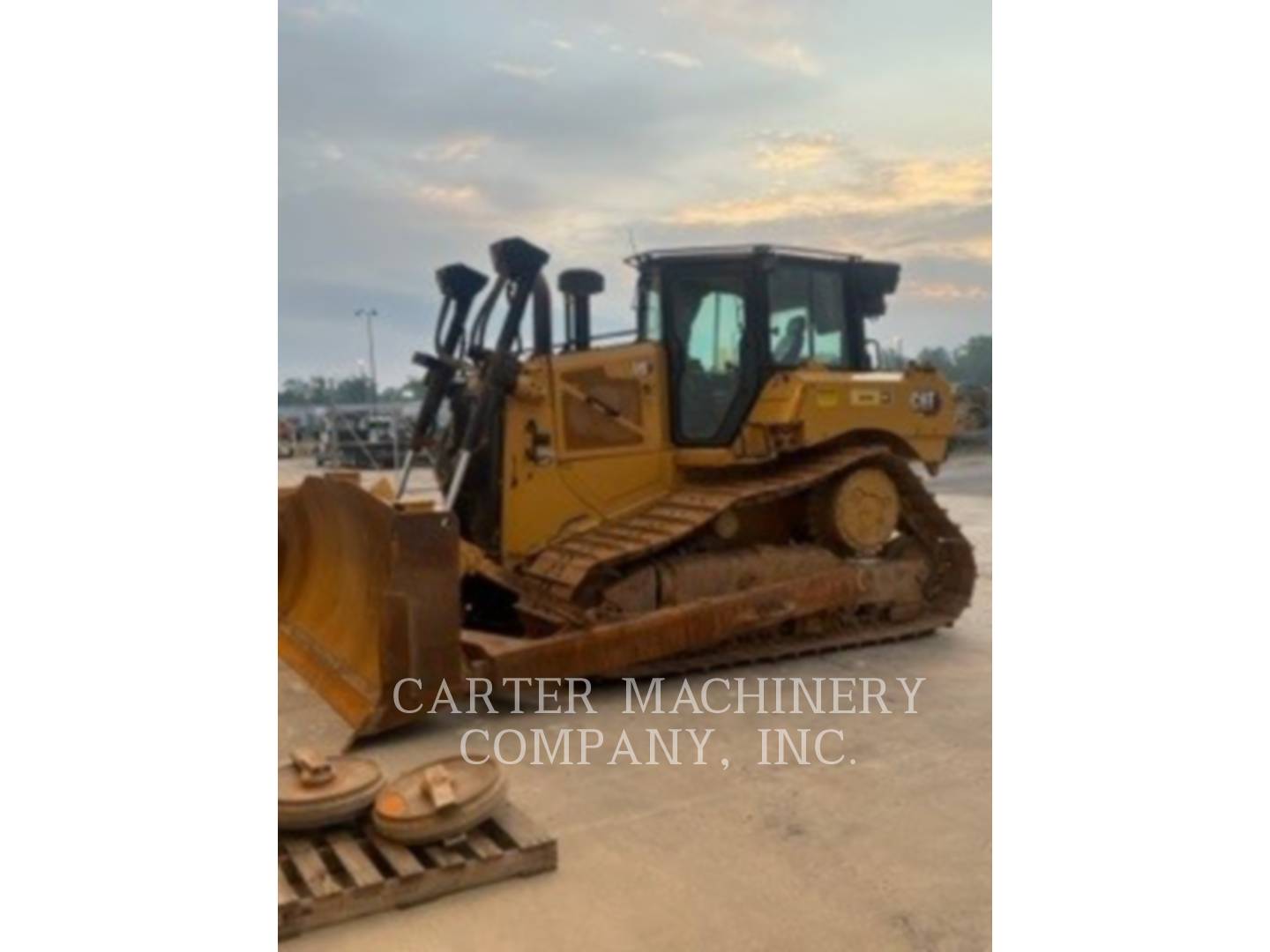 Caterpillar D6-20 LGP, Crawler Dozer, 8544 hours, S/N: KMT00301, 2019 - Image 1