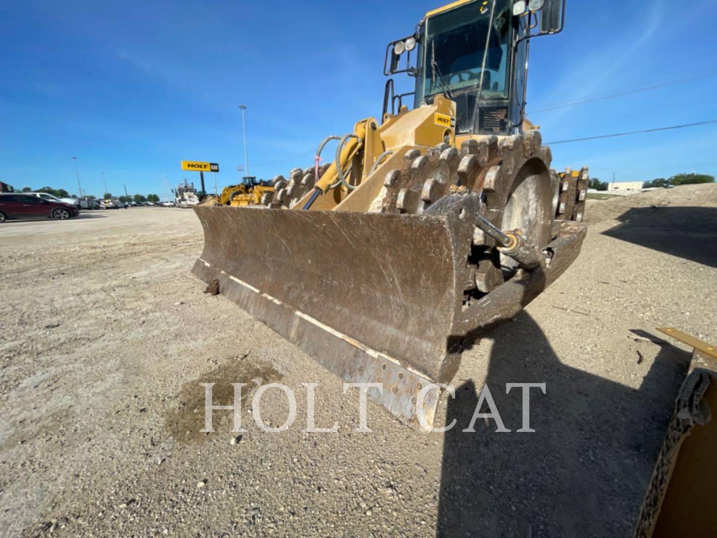 Caterpillar 815F, Compactor, 12238 hours, S/N: BYN00700, 2012 - Image 2