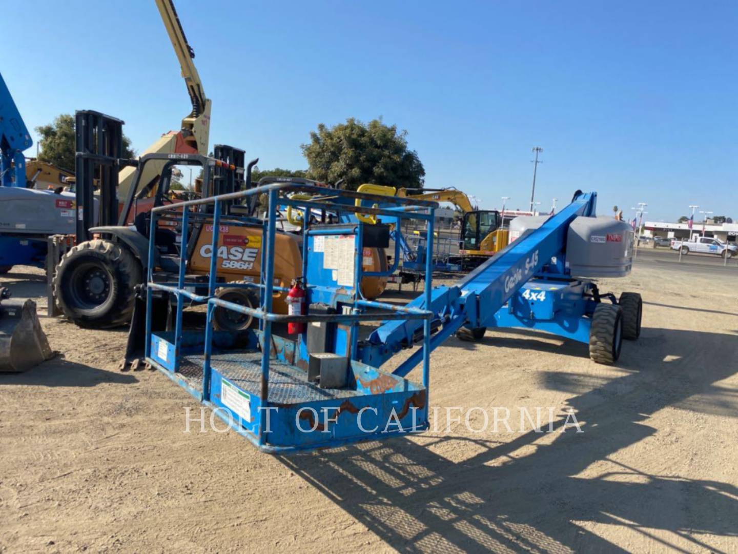 Genie Industries BOOM Z60, Articulated Boom Lift, 2077 hours, S/N: Z6215A-106, 2015 - Image 1