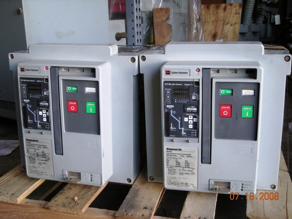 800 Amps, Cutler-Hammer, MDS-608/MDSC-08 - Image 1
