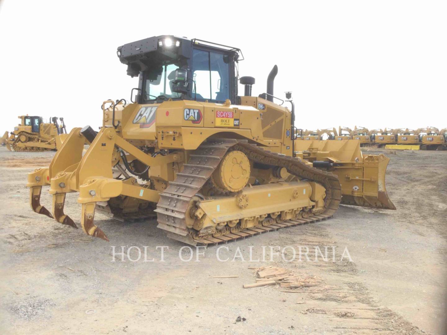 Caterpillar D6XE LGP, Crawler Dozer, 972 hours, S/N: LRG01045, 2022 - Image 3