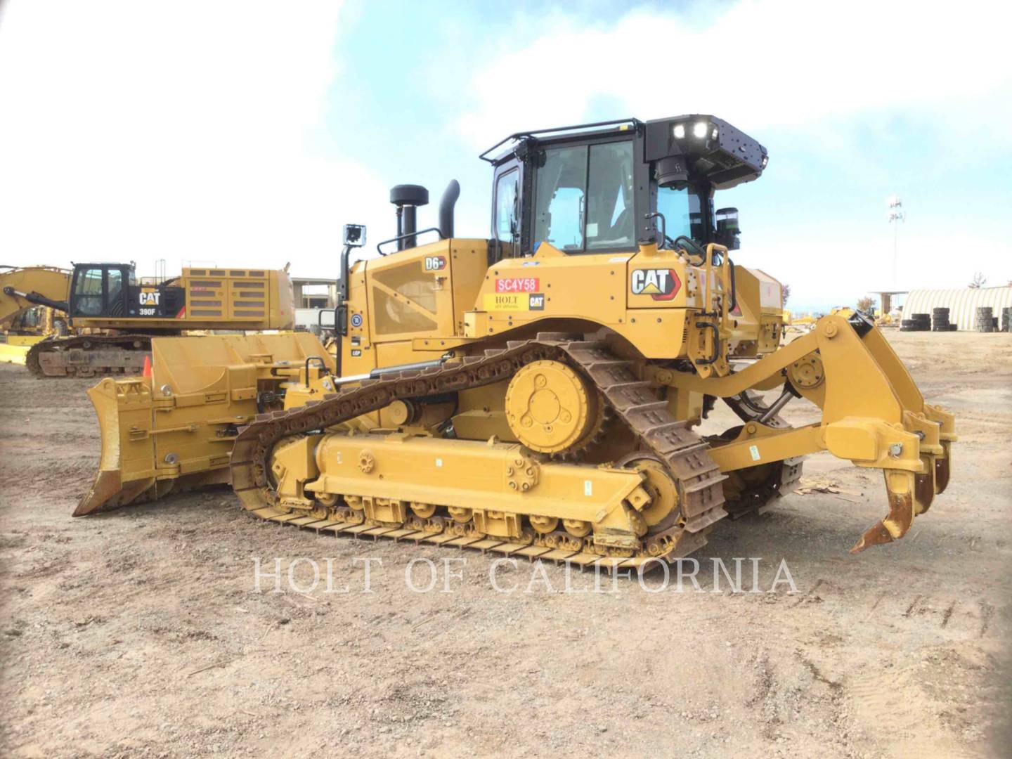 Caterpillar D6XE LGP, Crawler Dozer, 972 hours, S/N: LRG01045, 2022 - Image 4