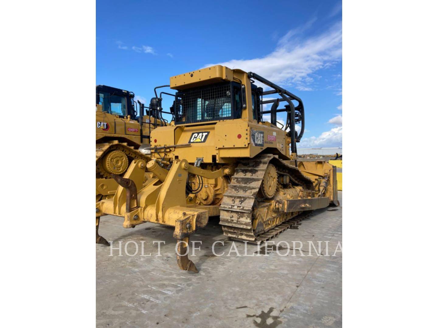 Caterpillar D6T XL, Crawler Dozer, 2374 hours, S/N: NDY00243, 2017 - Image 3