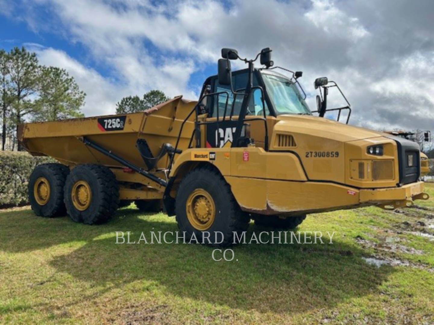 Caterpillar 725C2, Articulated Truck, 4608 hours, S/N: 2T300859, 2019 - Image 2