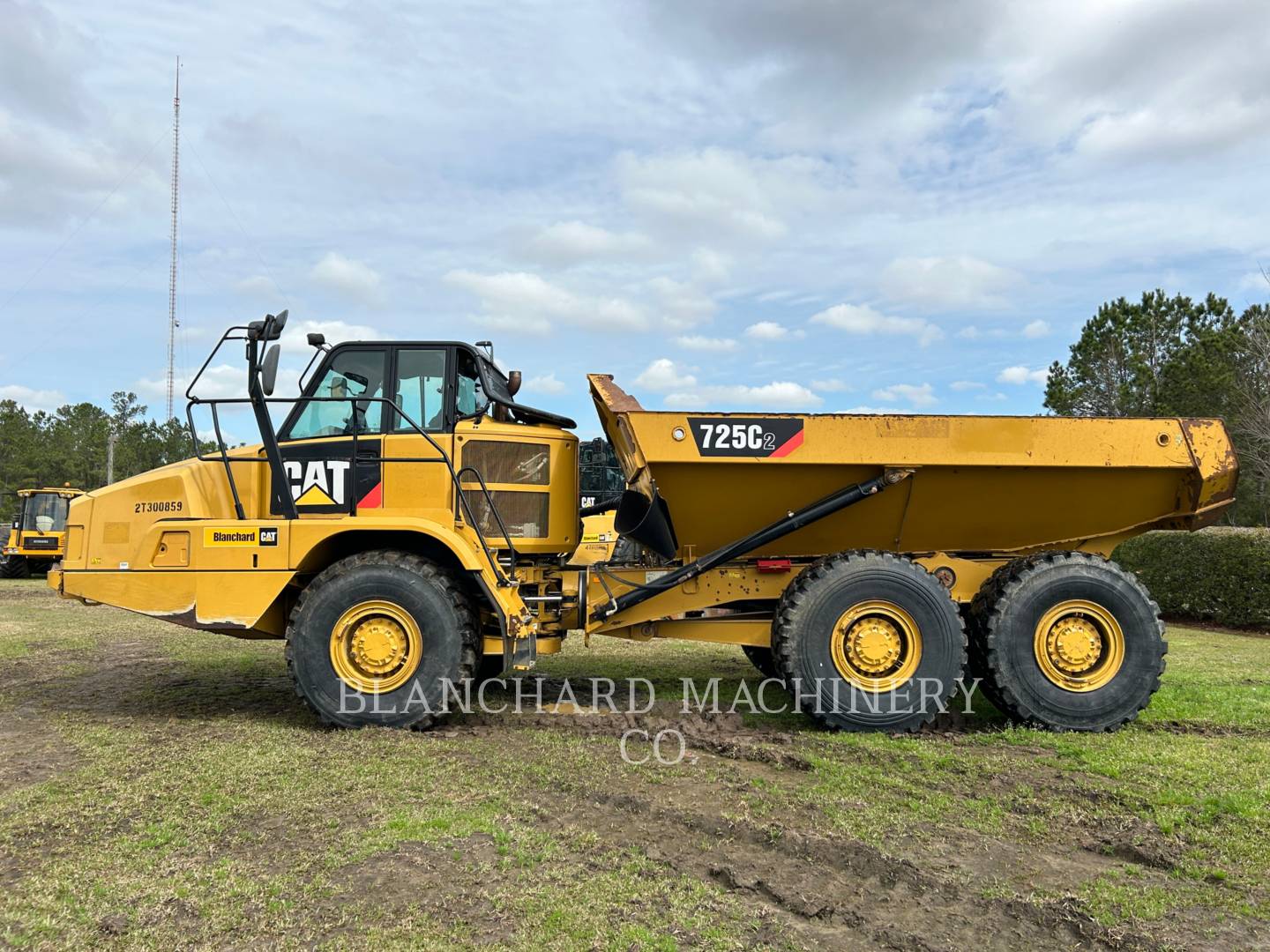 Caterpillar 725C2, Articulated Truck, 4608 hours, S/N: 2T300859, 2019 - Image 6