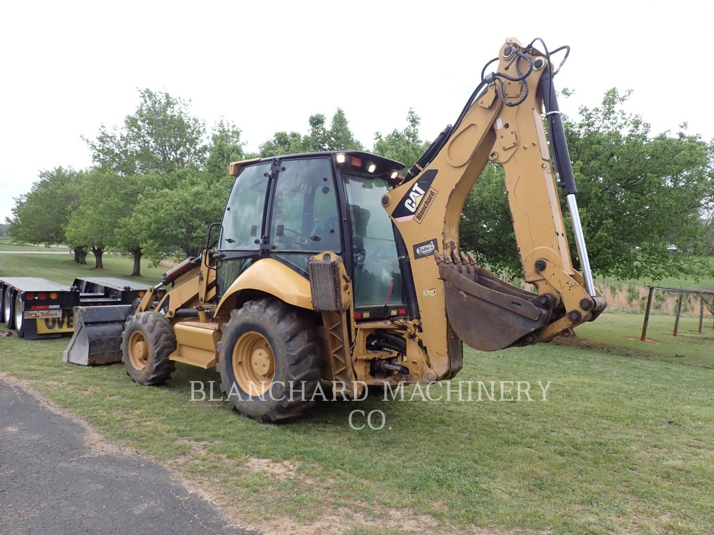Cat 420EIT, Backhoe Loader, 5890 hours, S/N: DAN01474, 2011 - Image 4