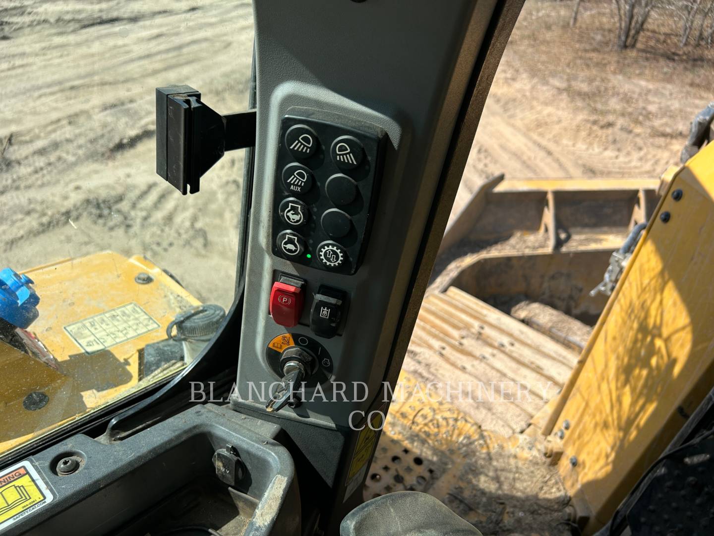 Caterpillar D6 LGP, Crawler Dozer, 2795 hours, S/N: GZ901027, 2021 - Image 8