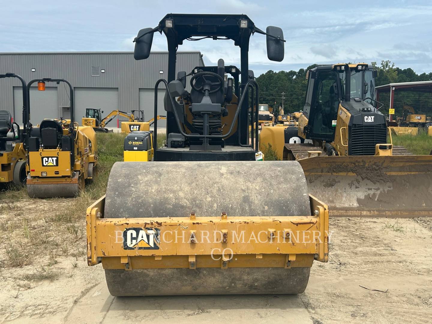 Caterpillar CS44B, Vibratory Single Drum Smooth, 1169 hours, S/N: 4G300528, 2021 - Image 7
