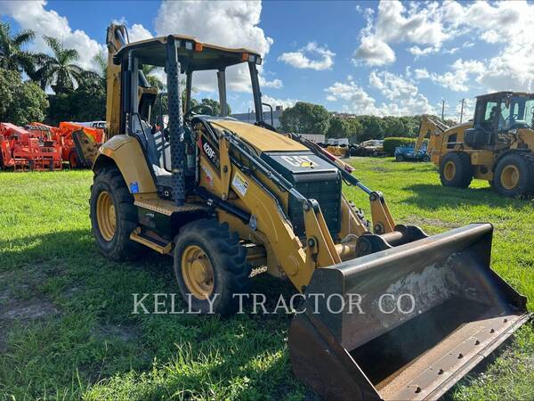 Cat 420 F 2, Backhoe Loader, 1449 hours, S/N: HWD03002, 2018 - Image 2