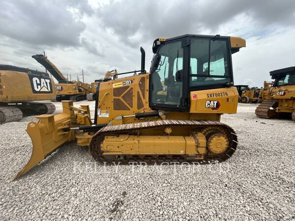 Caterpillar D1, Crawler Dozer, 3319 hours, S/N: XKF00276, 2022 - Image 1