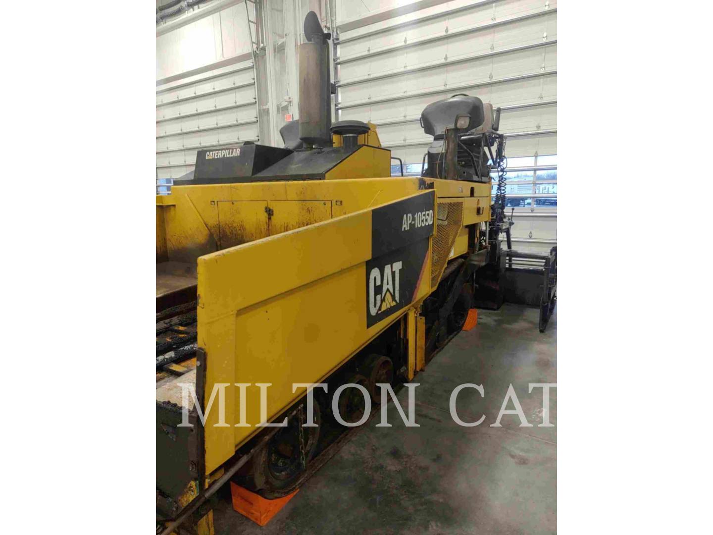 Caterpillar BG-2455D, Asphalt Paver, 8256 hours, S/N: BXW00100, 2005 - Image 1