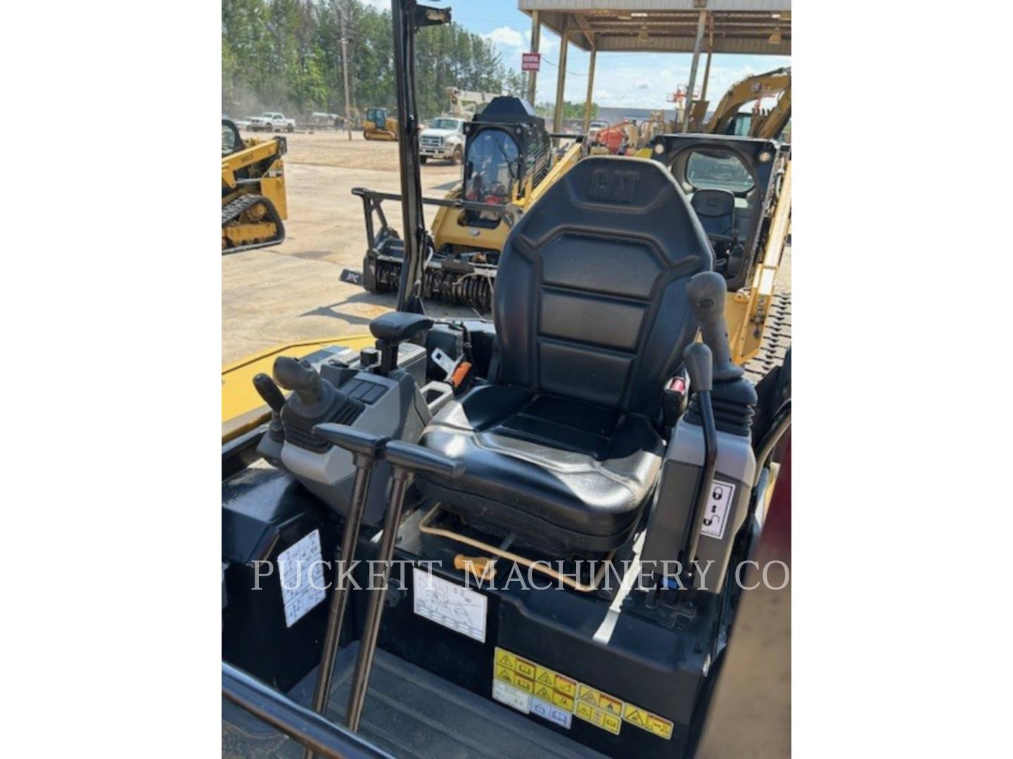Caterpillar 302.7-07CR, Crawler Excavator, 110 hours, S/N: CZ601995, 2022 - Image 7