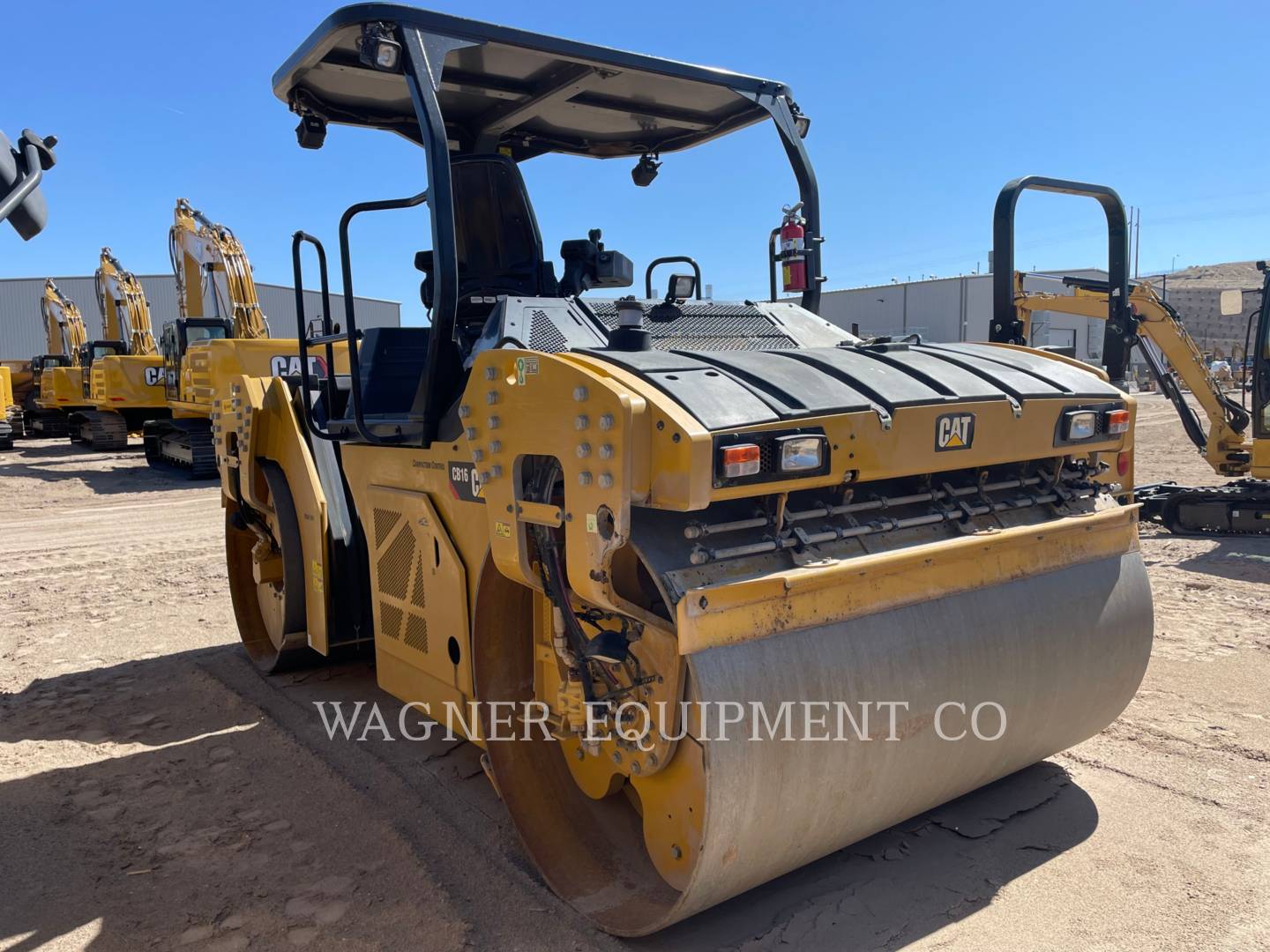 Caterpillar CB16, Compactor, 2330 hours, S/N: HP500131, 2020 - Image 4