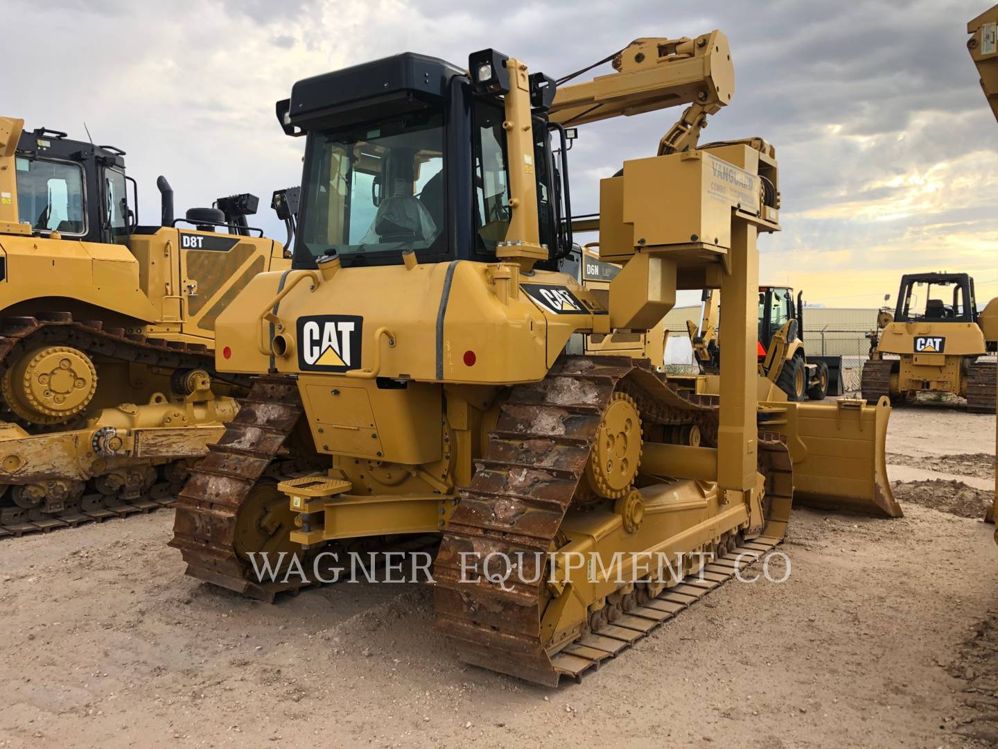 Caterpillar D6N LGP PL, Crawler Dozer, 2288 hours, S/N: PBA02494, 2015 - Image 3