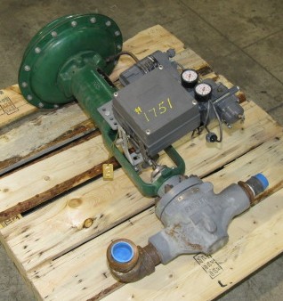 Fisher #667, 1.5", pneumatic actuated,Size 34,0.75" trvl,EZ type body, #1751 - Image 1