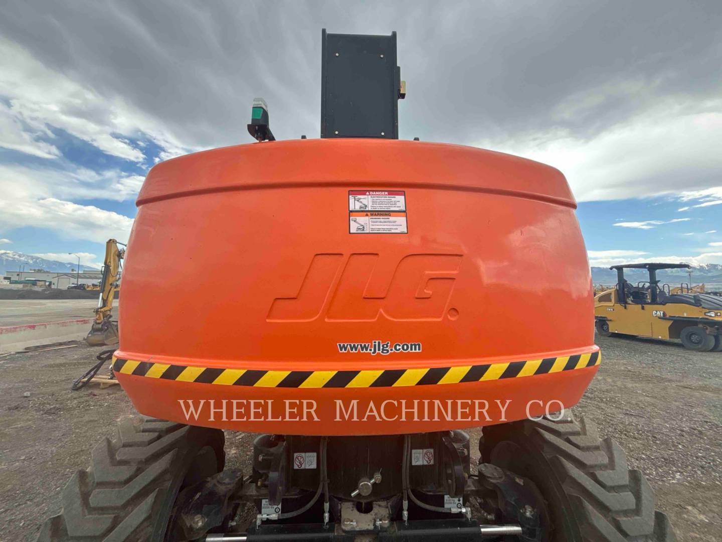 Jlg Industries, Inc. 860SJ, Articulated Boom Lift, 161 hours, S/N: 0300315628, 2024 - Image 4