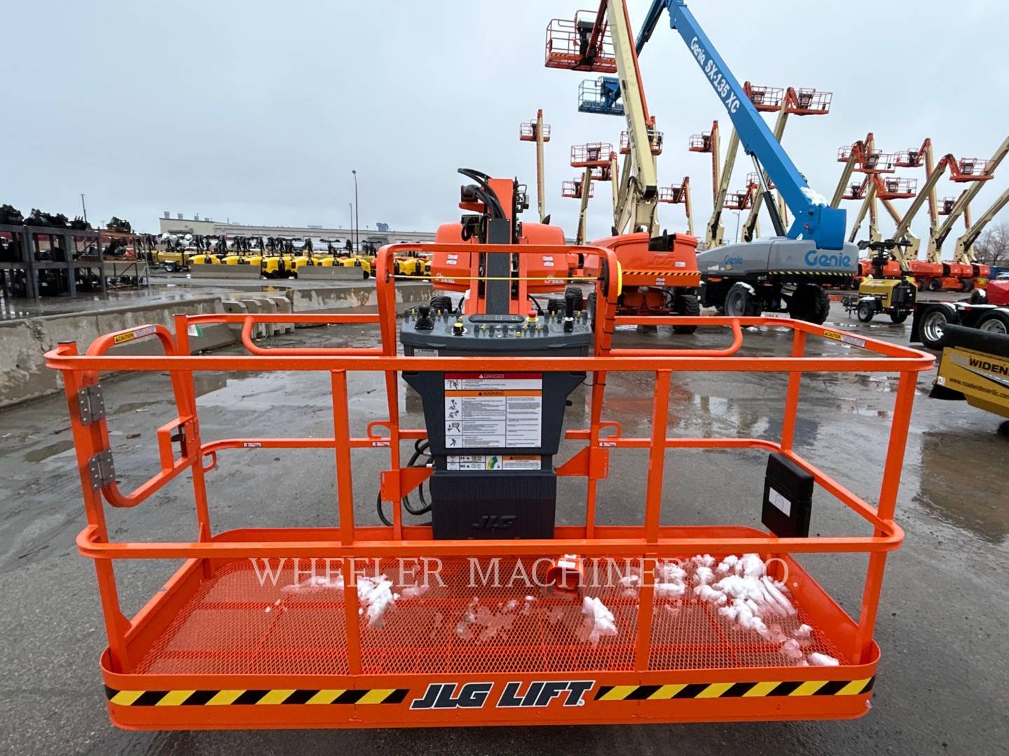 Jlg Industries, Inc. 660SJ SP, Articulated Boom Lift, 117 hours, S/N: 0300302112, 2023 - Image 2