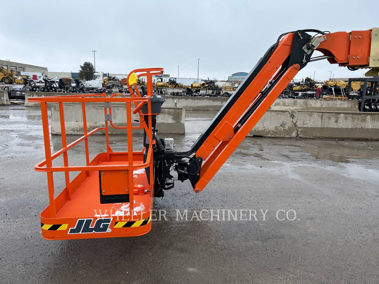 Jlg Industries, Inc. 660SJ SP, Articulated Boom Lift, 117 hours, S/N: 0300302112, 2023 - Image 3