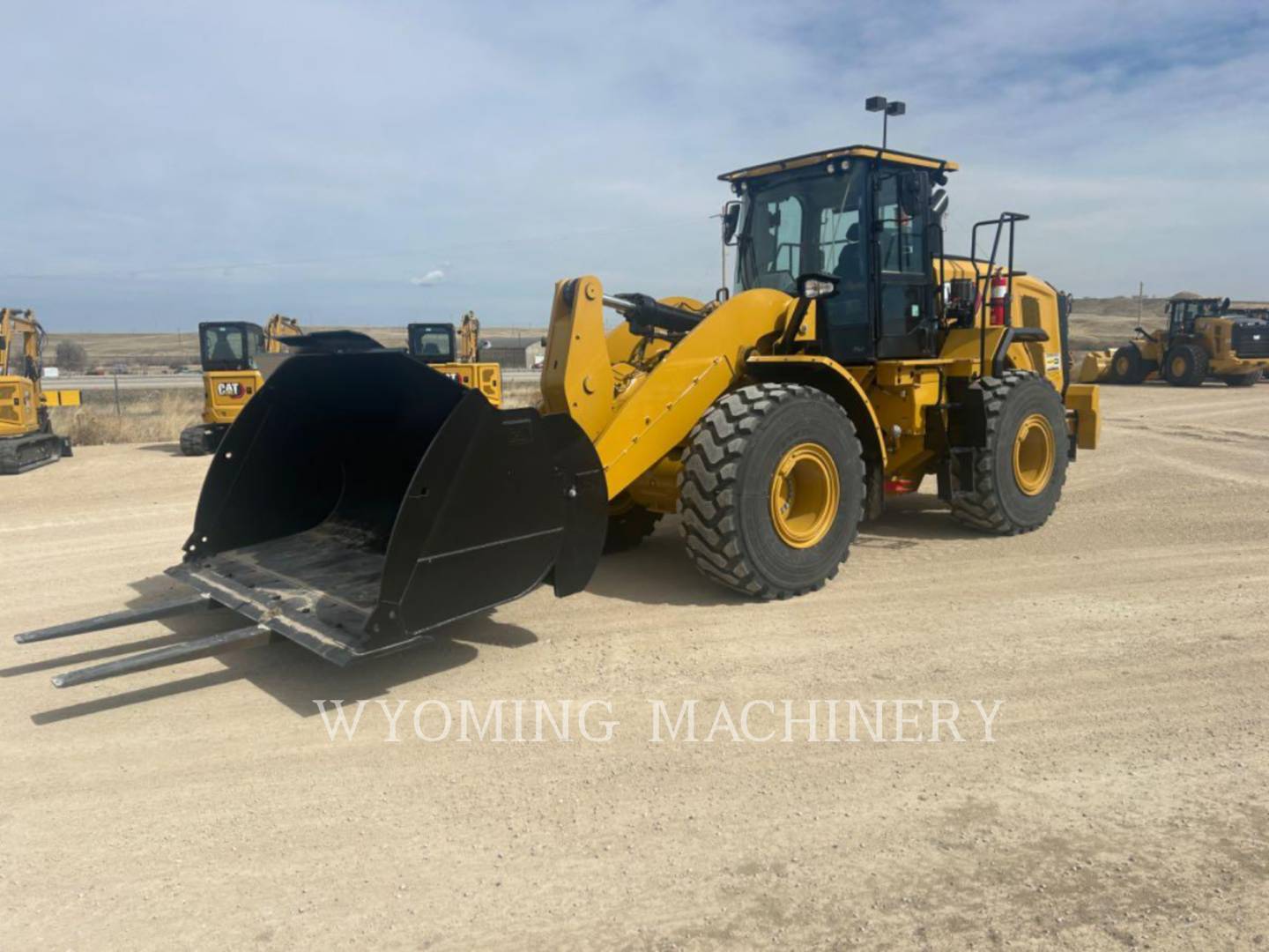Cat 950, Wheel Loader, 991 hours, S/N: TN200224, 2023 - Image 1