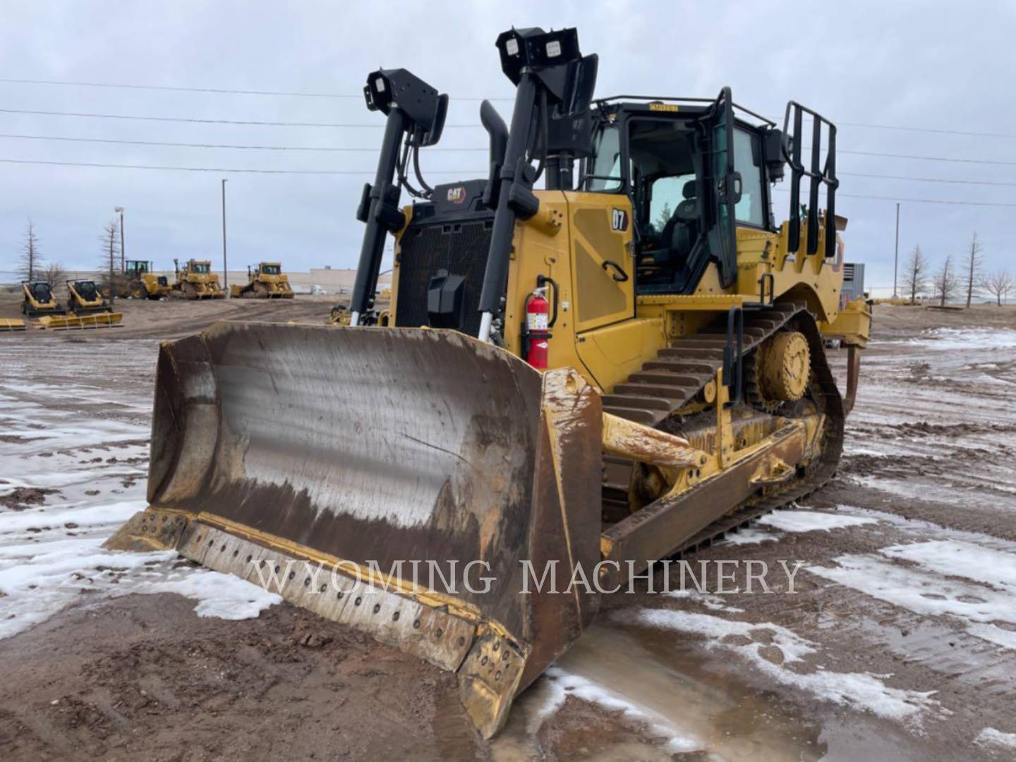 Caterpillar D7, Crawler Dozer, 520 hours, S/N: CM900267, 2022 - Image 1