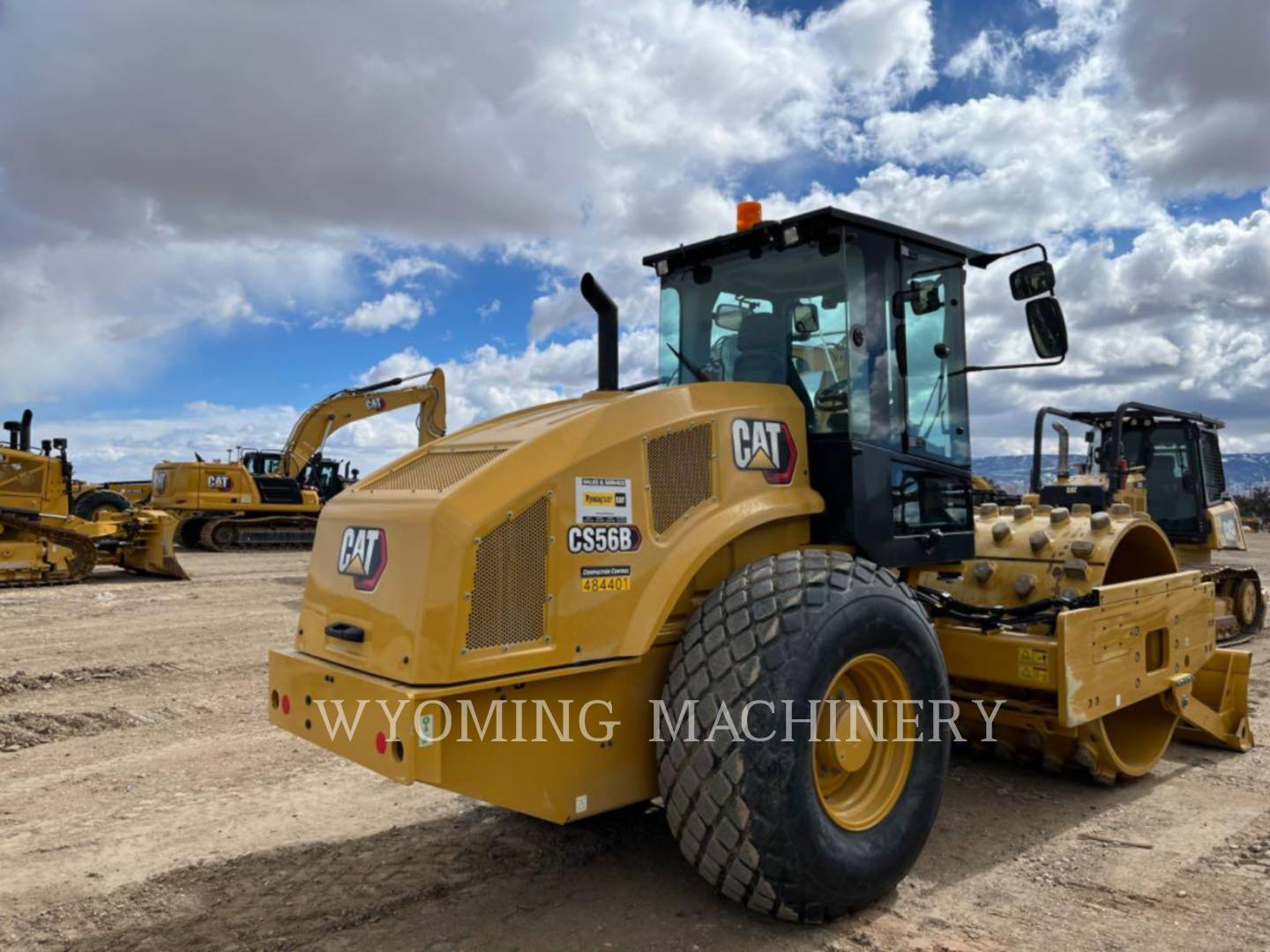 Caterpillar CS56B, Compactor, 924 hours, S/N: 48400401, 2023 - Image 3