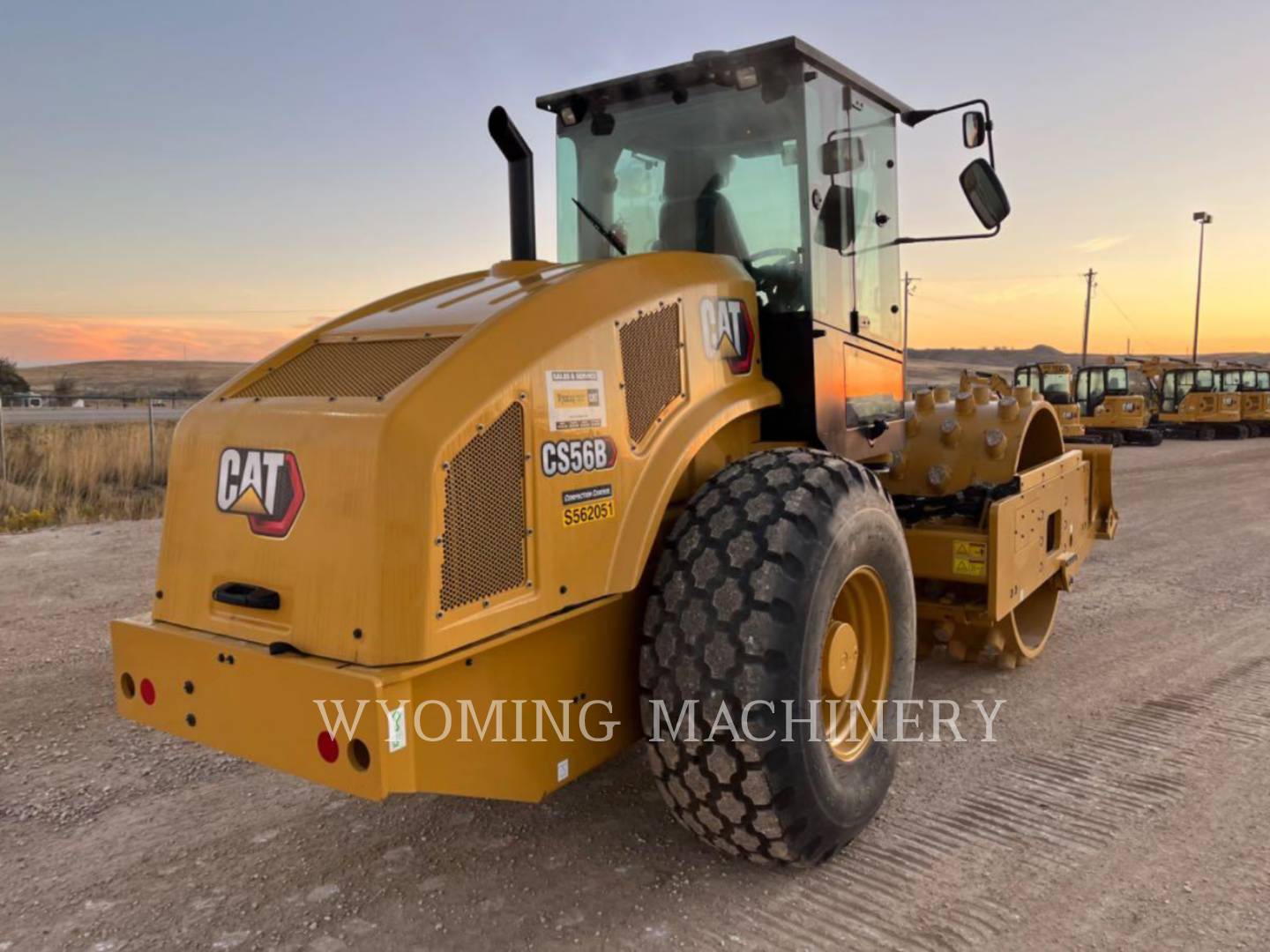 Caterpillar CS56, Asphalt Distributor, 877 hours, S/N: S5602051, 2023 - Image 3
