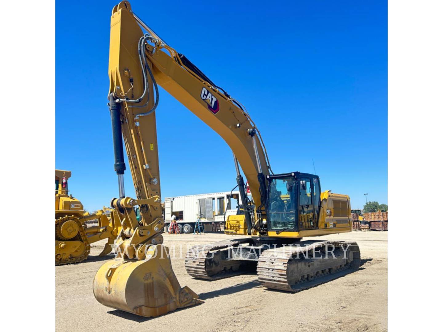 Caterpillar 340, Crawler Excavator, 583 hours, S/N: GDZ00213, 2022 - Image 1
