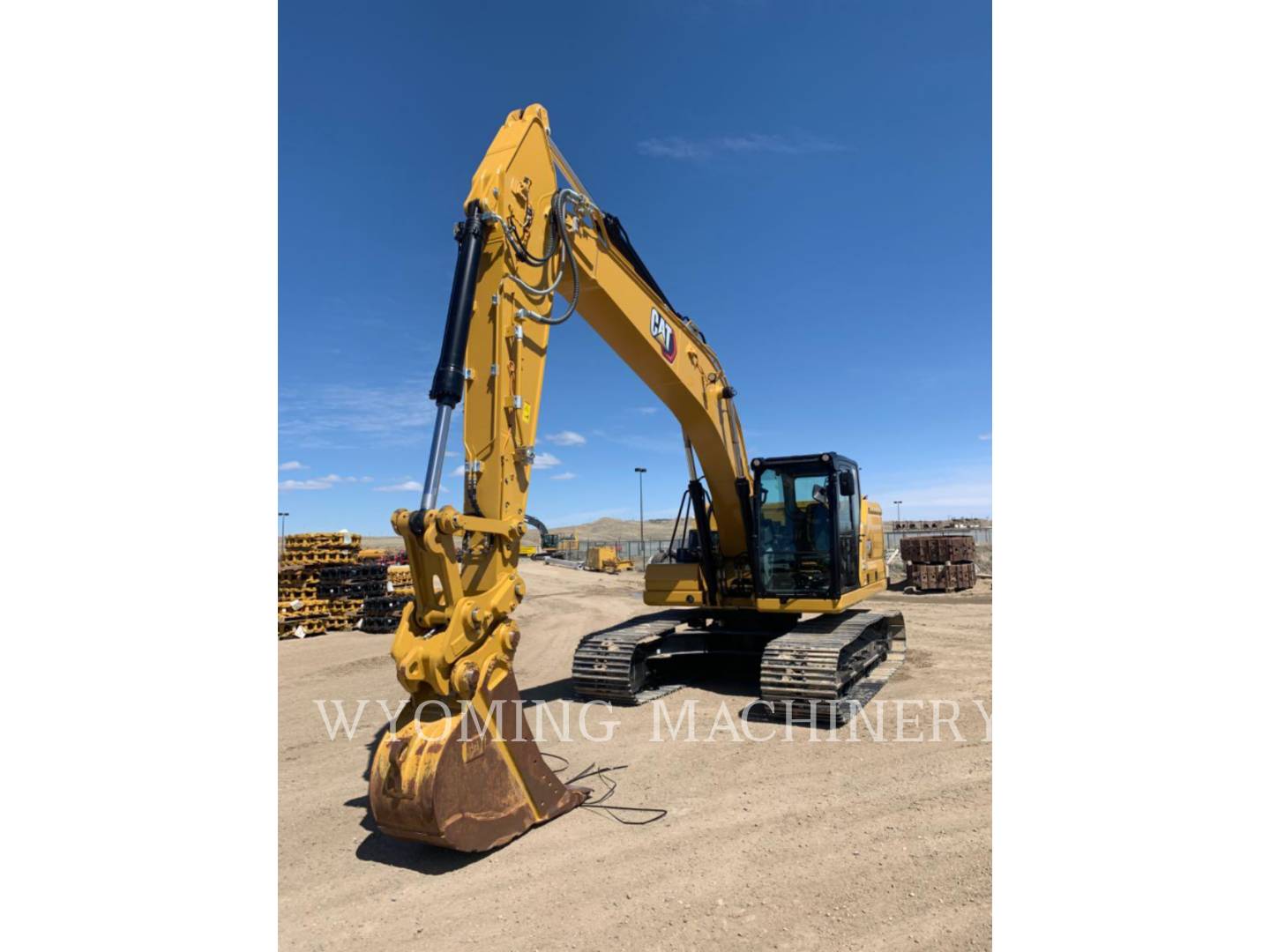 Caterpillar 320, Crawler Excavator, 717 hours, S/N: MYK20742, 2022 - Image 1