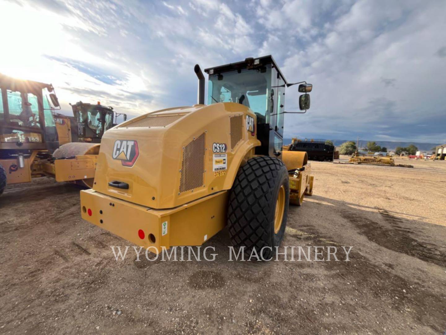 Caterpillar CS12, Asphalt Distributor, 24 hours, S/N: 37600172, 2024 - Image 3