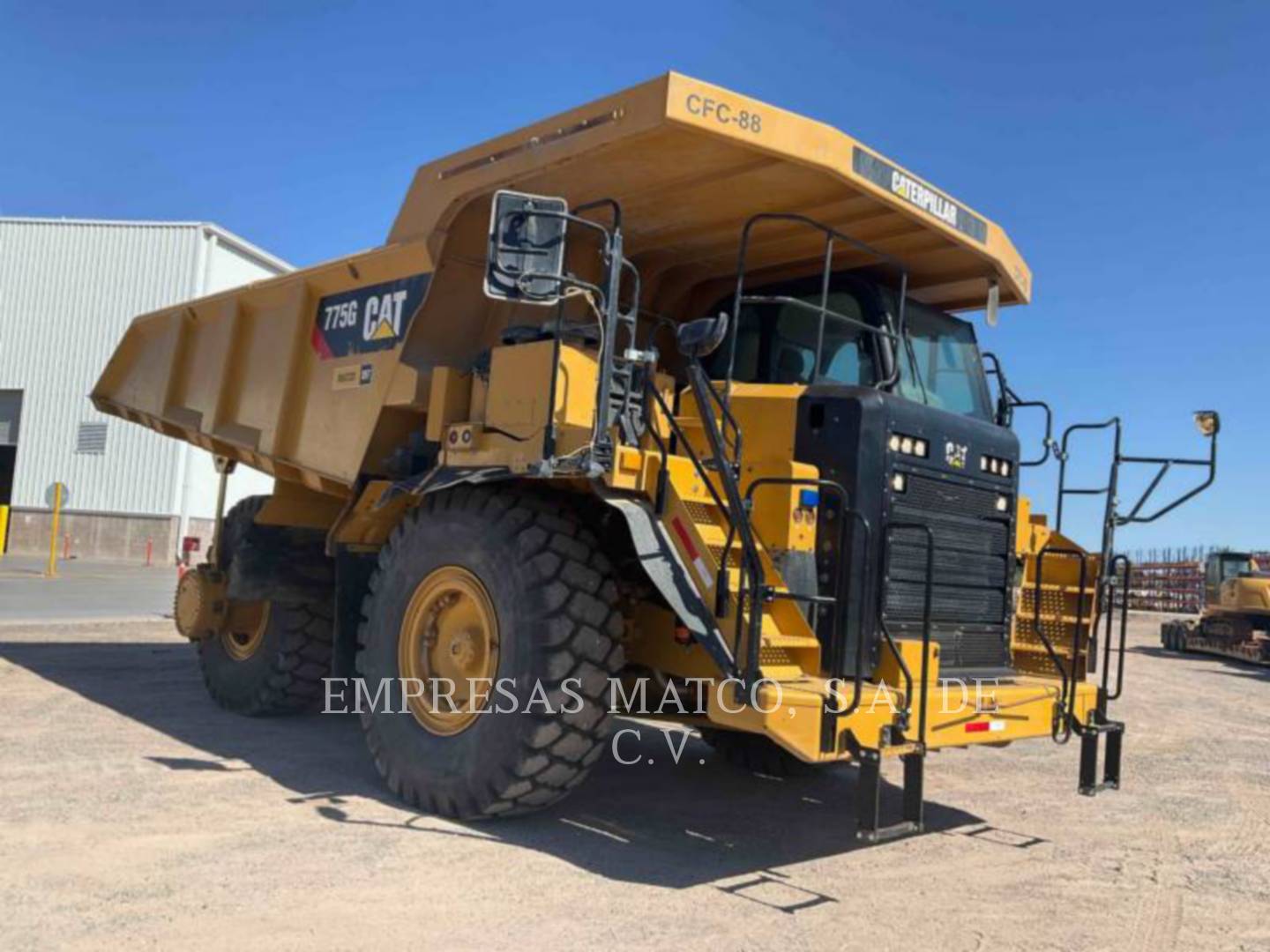Caterpillar 775GLRC, Off Highway Truck, 2800 hours, S/N: RFM01064, 2018 - Image 2