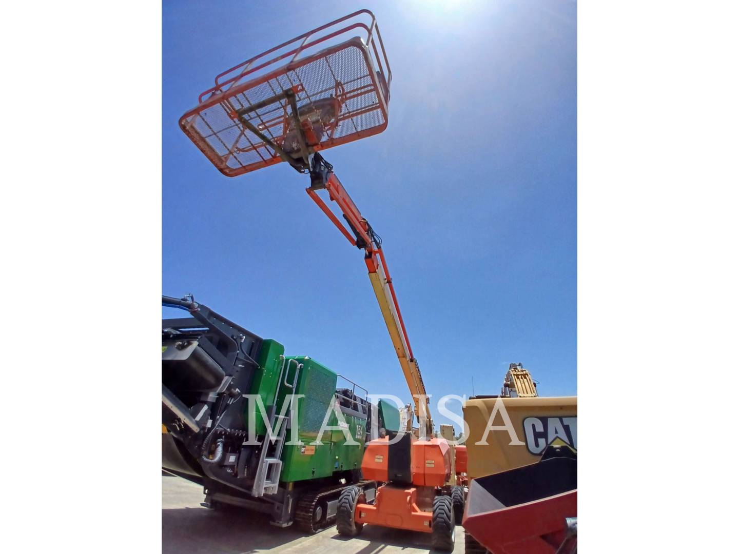 Jlg Industries, Inc. 800 AJ, Articulated Boom Lift, 5598 hours, S/N: 300271343, 2021 - Image 1
