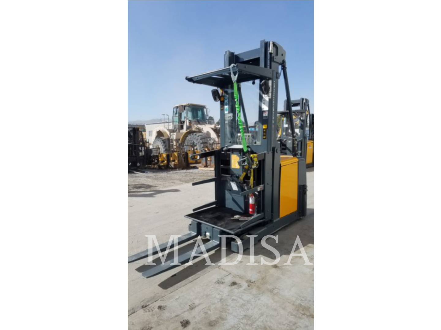 Caterpillar Lift Trucks EKS308, Forklift, 6910 hours, S/N: FN465801, 2014 - Image 1