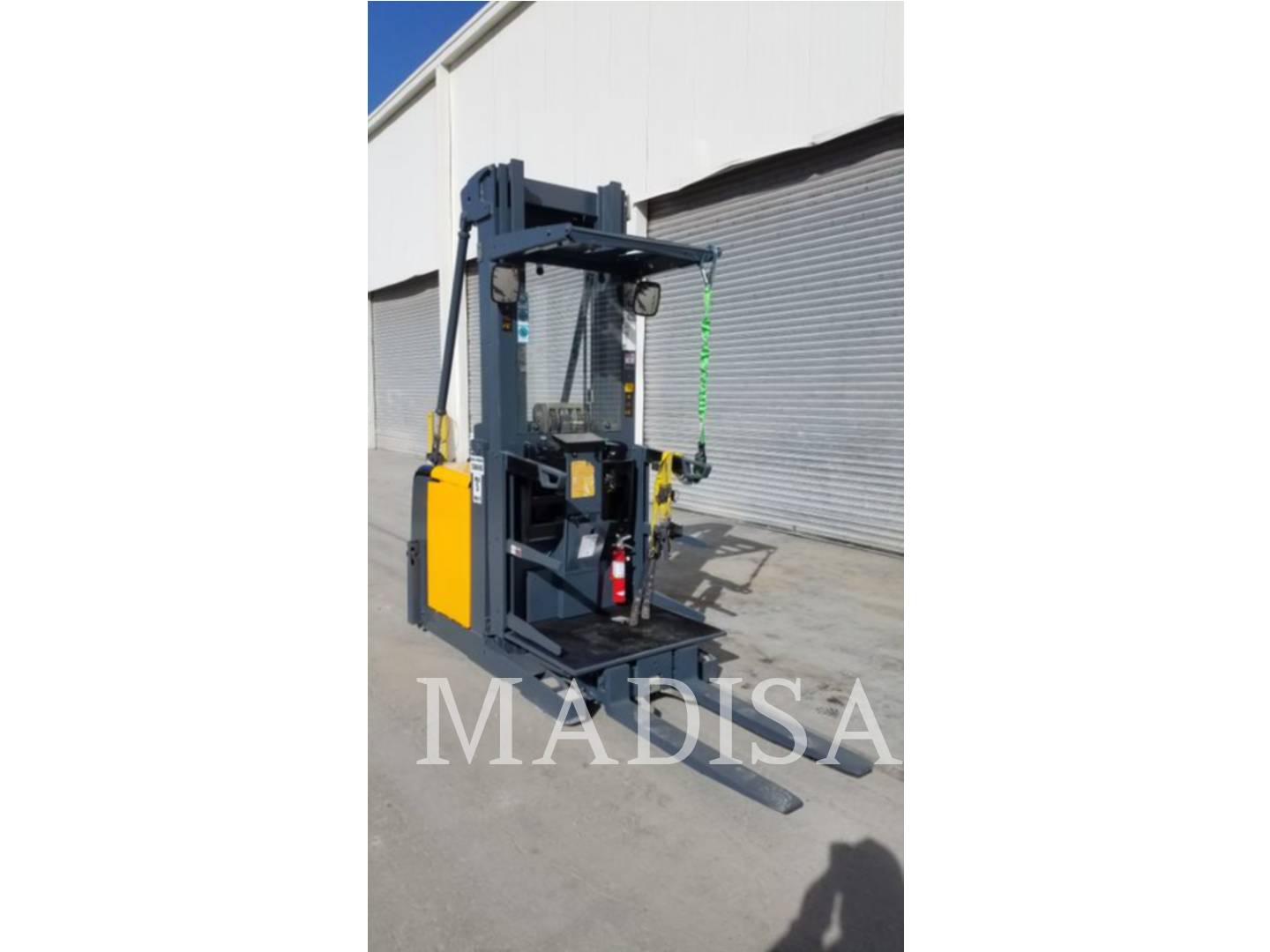 Caterpillar Lift Trucks EKS308, Forklift, 6910 hours, S/N: FN465801, 2014 - Image 2