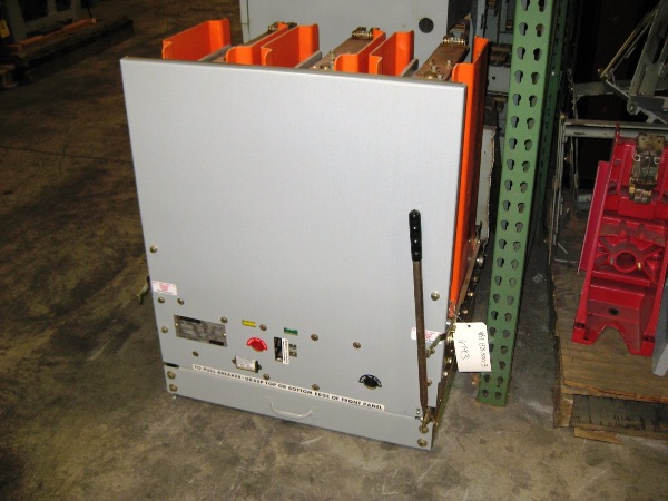 1200 Amps, General Electric, VB1-13.8- 500, with switchgear - Image 1