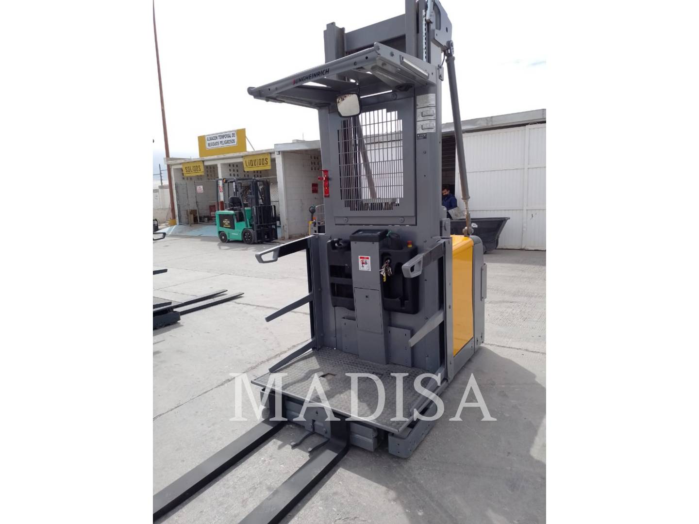 Caterpillar Lift Trucks EKS308, Forklift, 3084 hours, S/N: FN512299, 2016 - Image 1