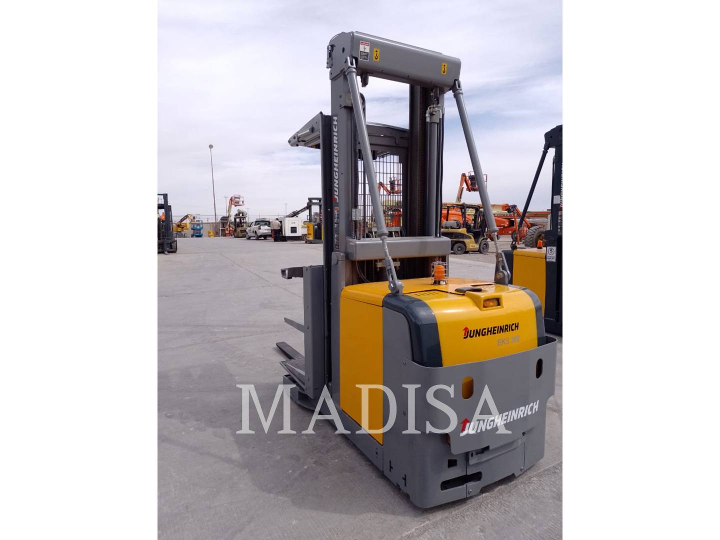 Caterpillar Lift Trucks EKS308, Forklift, 3084 hours, S/N: FN512299, 2016 - Image 4