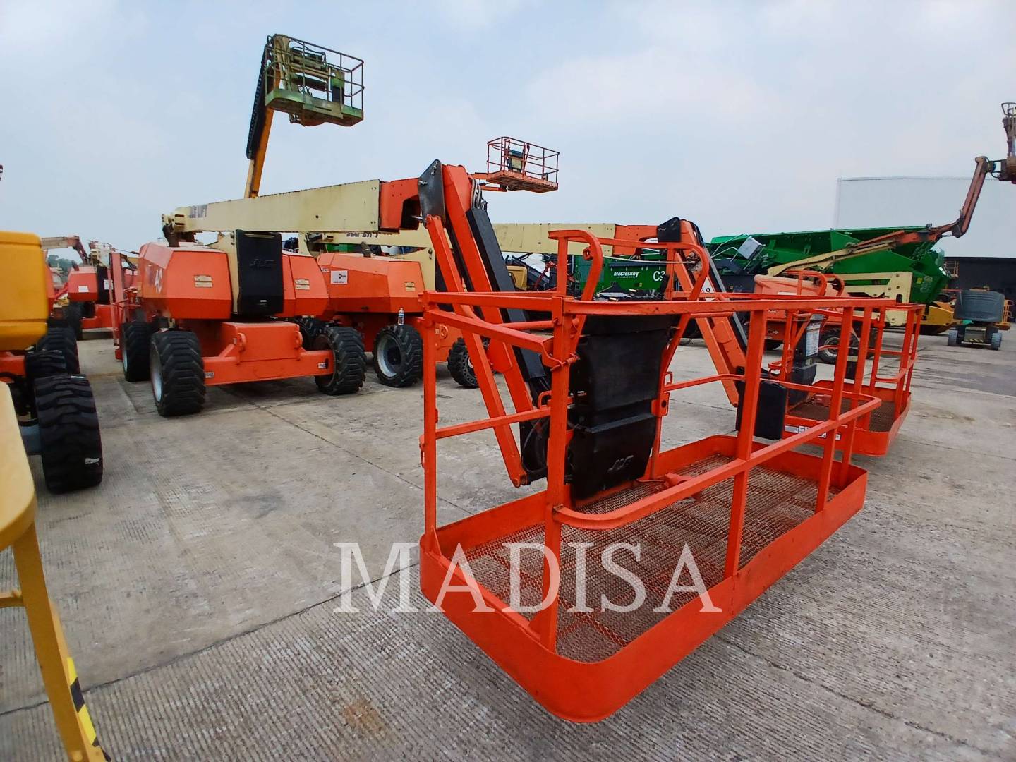 Jlg Industries, Inc. 800AJ, Articulated Boom Lift, 4232 hours, S/N: 300286838, 2021 - Image 2