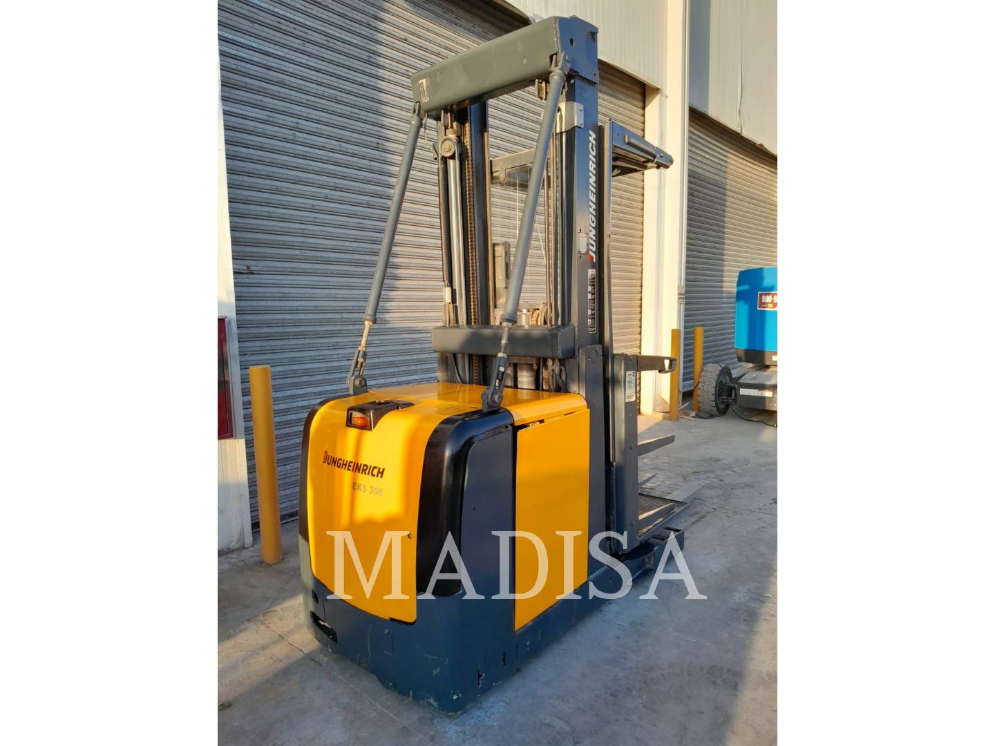 Caterpillar Lift Trucks EKS308, Forklift, 5386 hours, S/N: FN442696, 2013 - Image 4
