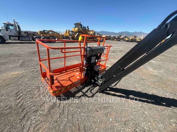 Jlg Industries, Inc. 860SJ SP, Articulated Boom Lift, 17 hours, S/N: 0300317673, 2024 - Image 3