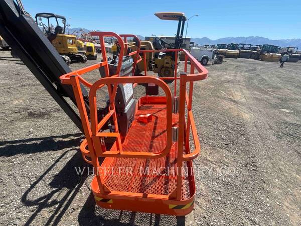 Jlg Industries, Inc. 860SJ SP, Articulated Boom Lift, 17 hours, S/N: 0300317673, 2024 - Image 8